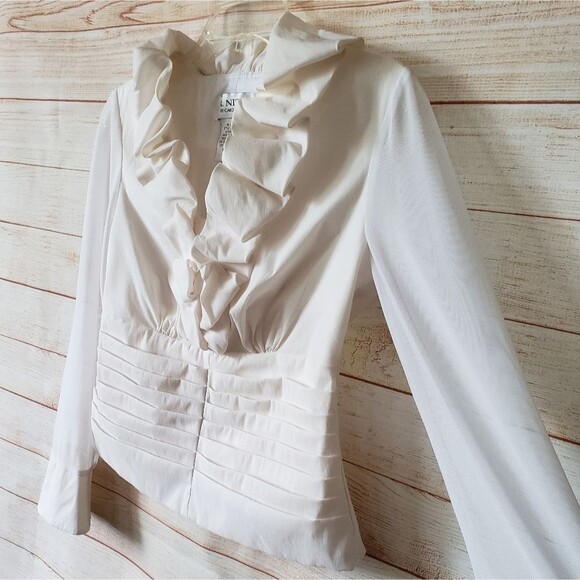 J.R Nites by Carol Lin Ruffle Neck Long Sleeve Top/Blouse Cream Size 6 - Picture 4 of 11